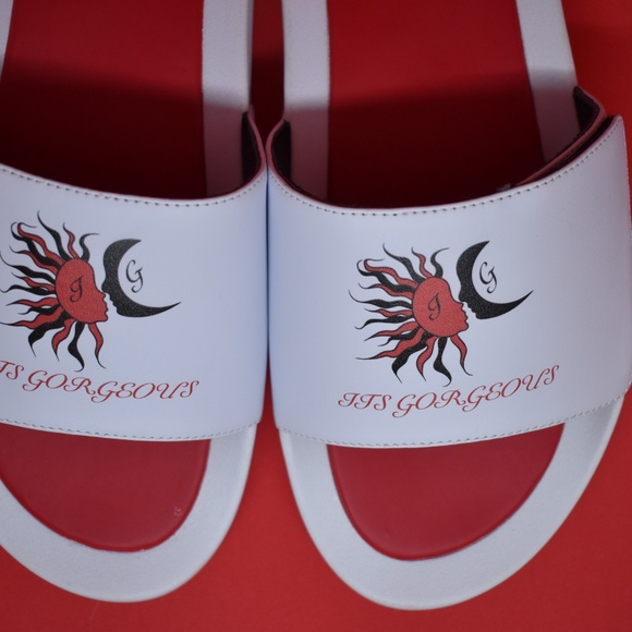DESIGNERz Slides